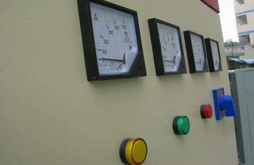 乌拉特后配电盘 乌拉特后配电盘